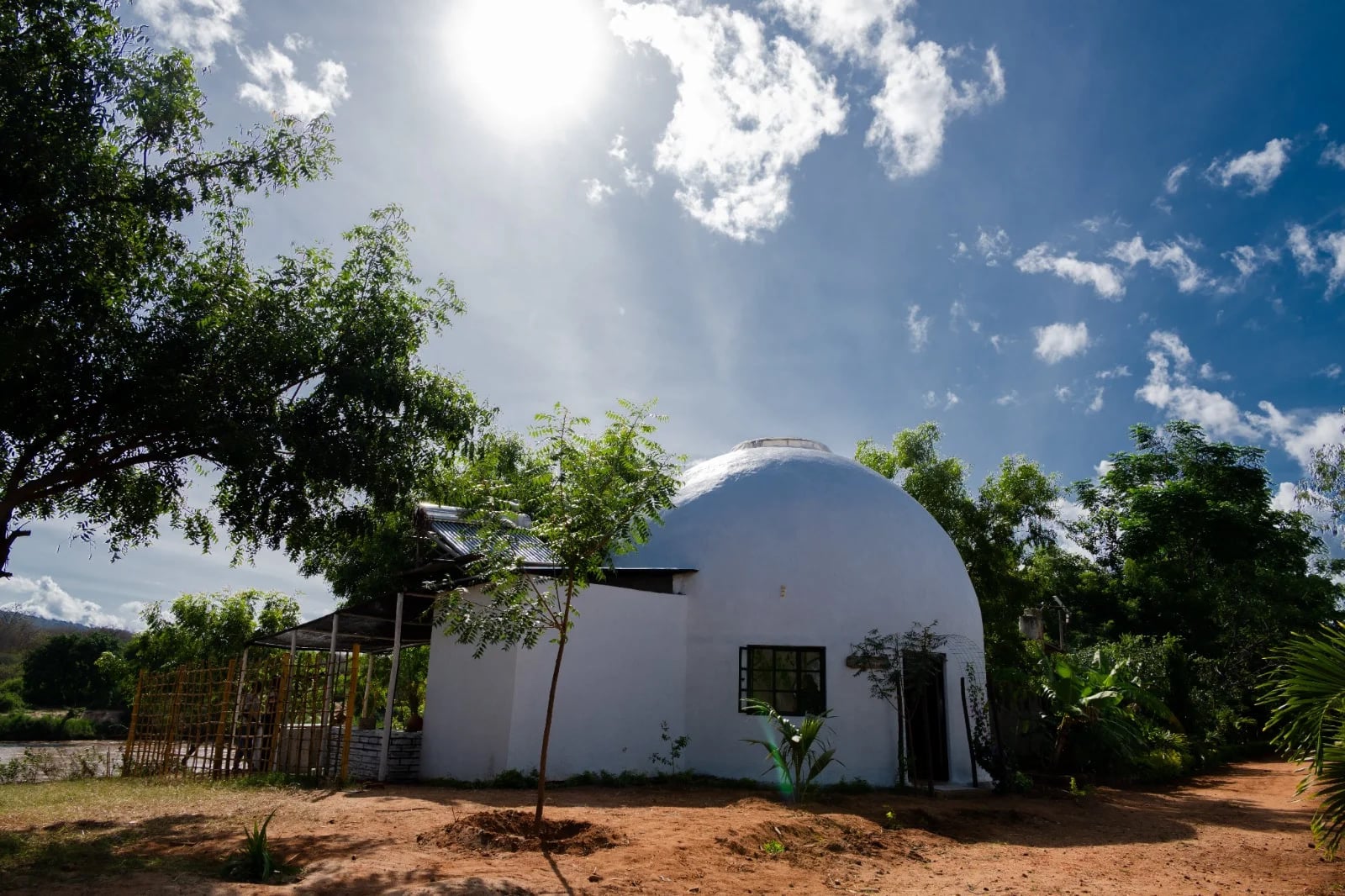 Aam Altair: The Domestead